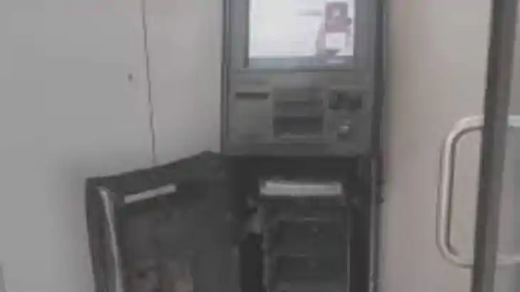 Motihari SBI ATM looted cash machine cut