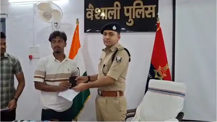 वैशाली पुलिस का 'ऑपरेशन मुस्कान': इस वर्ष अब तक 731 चेहरों प