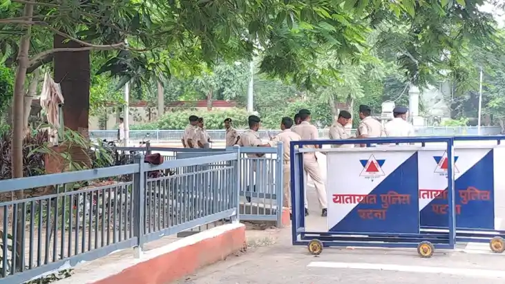 Bhim Army Protest In Patna CM Residence Security Tightened
