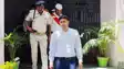 Bihar Crime - डीएम के नाम पर साइबर ठगों ने पूर्व जिला पार्षद से ठग लिए इतने  रुपए, इस काम के लिए मांगे रुपए