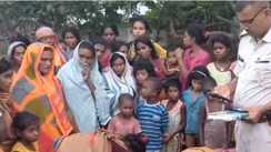 Bihar News : बोरिंग पर पानी पीने गयी दो सगी बहनों की करंट की चपेट में आने से हुई मौत, परिजनों में मचा कोहराम 