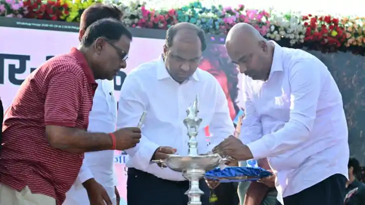 पनोरमा स्टार 2026 : बॉलीवुड एक्टर चंकी पांडेय ने बांधा समा, 