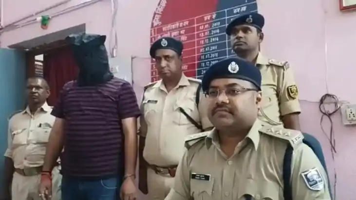 Police Nab Liquor Smuggler Vikas Alias Balaji Send Strong Me