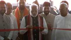 Pm Modi in Patna - रिबन काटने की परंपरा खत्म, पीएम मोदी ने इस तरह किया पटना एयरपोर्ट के नए टर्मिनल का उद्घाटन