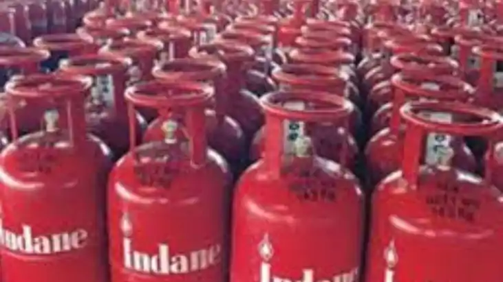 Patna Gas Cylinder Crisis Deepens Supply System Collapses