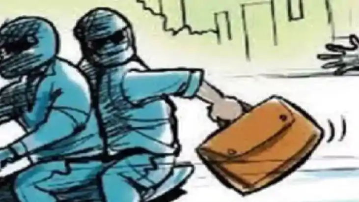 सीएसपी संचालक से लूट 