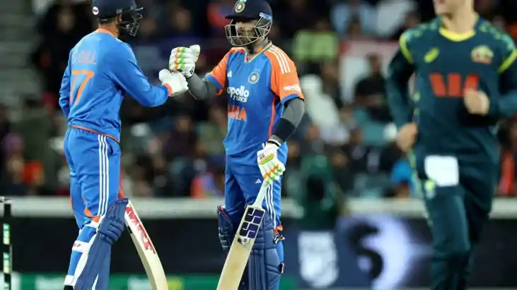 बारिश की भेंट चढ़ा भारत-ऑस्ट्रेलिया पहला टी20, अधूरे मैच में बारिश की भेंट चढ़ा भारत-ऑस्ट्रेलिया पहला टी20, अधूरे मैच में