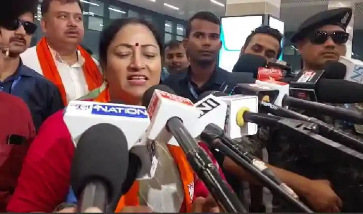 बिहार की जनता भोली हो सकती है, बेवकूफ नहीं, महाठगबंधन के झूठ बिहार की जनता भोली हो सकती है, बेवकूफ नहीं, महाठगबंधन के झूठ