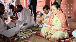 Pitrupaksh Mela 2026 : गया जी में बालासाहेब ठाकरे की बहू स्मिता ठाकरे ने किया पिंडदान, भावुक होकर बोलीं- 'सीता माता की कथा से मिली प्रेरणा'