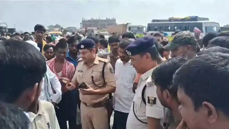 अनियंत्रित डंपर ने 9वीं की छात्रा को रौंदा, मौके पर मौत; आक्