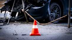 Bihar Road Accident : बांका में तेज रफ्तार कार ने ऑटो में मारी टक्कर, महिला समेत 10 लोग हुए जख्मी, एक की हालत नाजुक