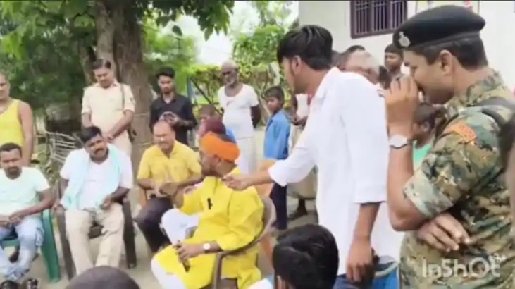 Bihar politics - जनता ने 5 साल के काम का माँगा हिसाब तो विधा Bihar politics - जनता ने 5 साल के काम का माँगा हिसाब तो विधा