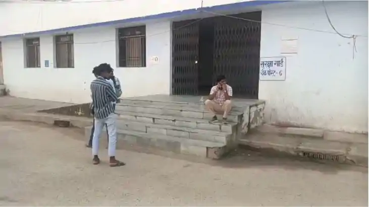 किराए के मकान में फंदे से झूलता मिला शिक्षिका का शव, इलाके म