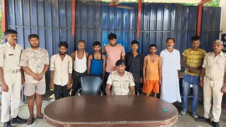 पटना पुलिस की बड़ी कार्रवाई, विभिन्न गंभीर मामलों में फरार च