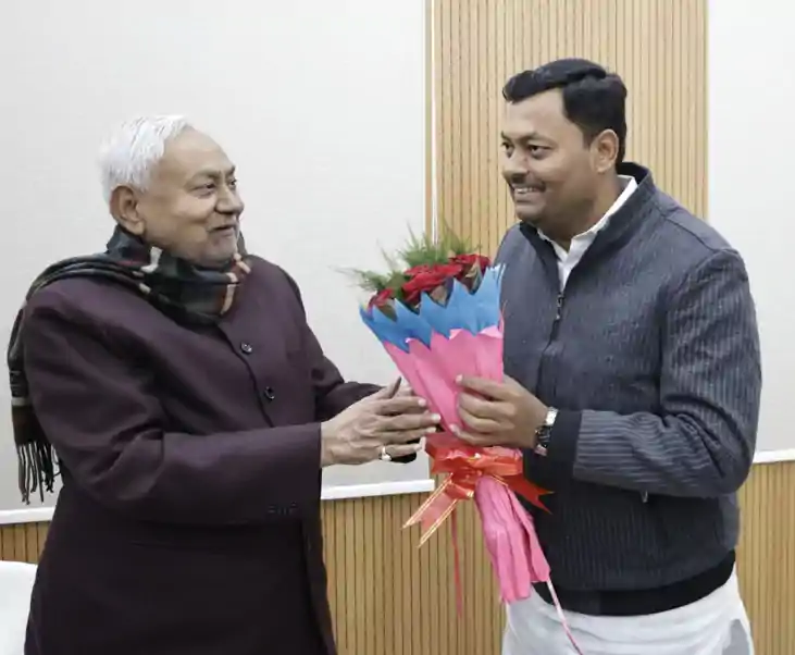 मंत्री लखेन्द्र कुमार रोशन का CM को पत्र, SC-ST अत्याचार माम