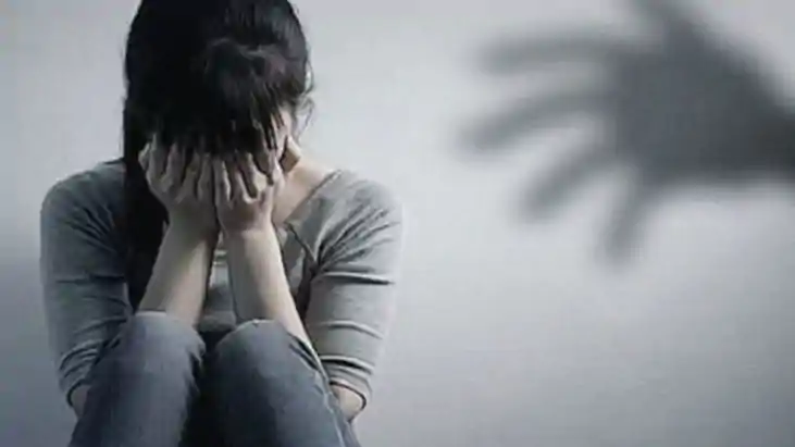 नाबालिग को बंधक बनाकर हथियार के बल पर दुष्कर्म, पूर्व विधायक