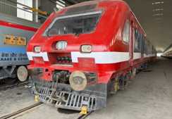 साफ हवा और करोड़ों की बचत: देश की पहली LNG-डीजल ट्रेन ने पटरी पर भरा फर्राटा, भारतीय रेलवे की नई 'सुपर' तकनीक तैयार