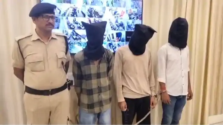 Bihar Police : भोजपुर पुलिस ने अपराध की योजना बना रहे तीन बद Bihar Police : भोजपुर पुलिस ने अपराध की योजना बना रहे तीन बद