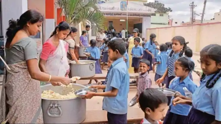 Mid-day meal - थर्ड पार्टी जांच में फेल हुई एमडीएम बनाने वाल Mid-day meal - थर्ड पार्टी जांच में फेल हुई एमडीएम बनाने वाल
