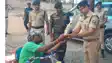 muzaffarpur ssp kantesh kumar meets differently abled man