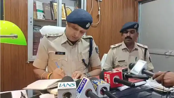 पटना में सरकारी शिक्षक का 'हनी ट्रैप' कर अपहरण : पुलिस ने चं