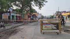 potholes in National Highway 80 in Mokama