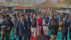 Bihar News:सोनपुर मेला में  अचानक पहुंचे मुख्यमंत्री, नीतीश कुमार ने स्टॉल से लेकर सिस्टम तक किया बारीकी से मुआयना