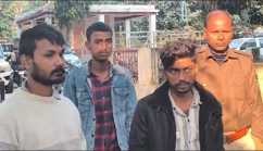 16 लाख के अवैध कफ सिरप के साथ 3 तस्कर गिरफ्तार, चुनाव के बाद खपाने की थी तैयारी