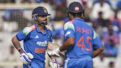 रांची के सरताज कोहली ने लगाई  सेंचुरी, तेंदूल्कर का रिकॉर्ड तोड़ा, वनडे में सबसे ज्यादा छक्के रोहित शर्मा  के नाम