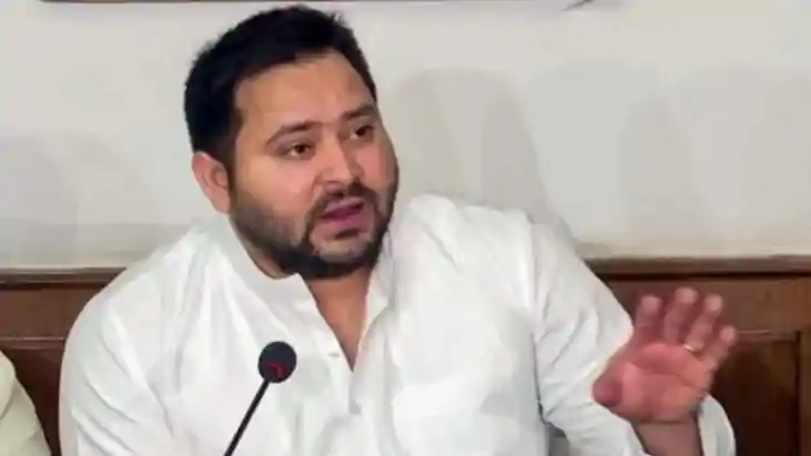 तेजस्वी यादव  तेजस्वी यादव