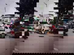 राजद प्रत्याशी के प्रचार गाड़ी का पोस्टर फाड़ा, कार्यकर्ताओं ने किया हंगामा, जदयू प्रदेश अध्यक्ष पर लगा आरोप