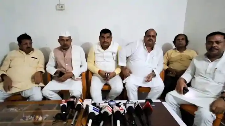 Bihar News : गया में एनडीए प्रत्याशी पर इस वजह से हुआ हमला,  Bihar News : गया में एनडीए प्रत्याशी पर इस वजह से हुआ हमला,