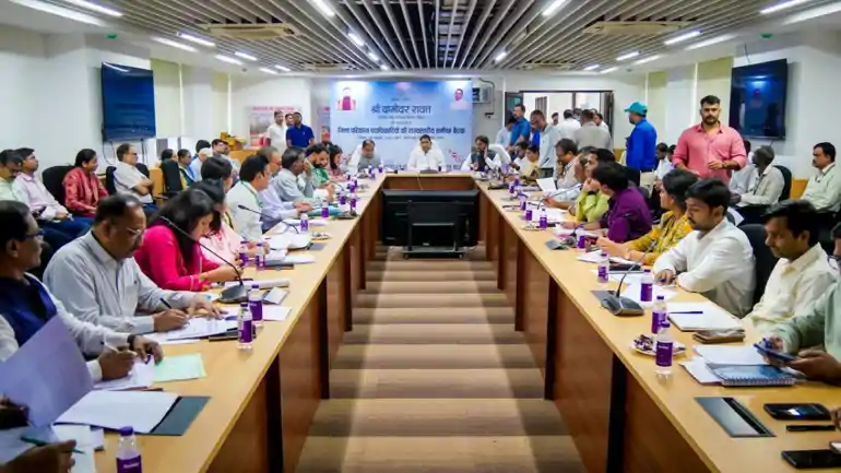 राजस्व संग्रहण में फिसड्डी 10 से अधिक DTO पर परिवहन मंत्री दामोदर रावत का कड़ा एक्शन : शो-कॉज जारी, त्योहारों को लेकर दिए कई अहम निर्देश
