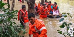 bihar flood news,kosi tatbandh, kosi river, flood in darbhanga, champaran tatbandh