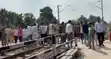 अष्टमी  पर दुर्गा मंदिर में पूजा करने जा रही महिला श्रद्धालु के साथ हादसा, ट्रेन से कटकर हुई मौत