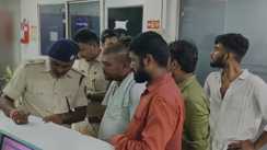 Bihar Crime:बिहार में फिर खून-खराबा, दुकानदार से कहासुनी पर चली गोली, युवक लहूलुहान