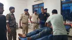 Bihar Crime: रोहतास में खून से लाल हुई धरती, आक्रोश से कांपे लोग, झाड़-फूंक करने वाले ओझा की हत्या, दो को लोगों ने कूटा