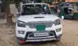 Bihar Crime - परिवार के साथ जा रहे मुखिया प्रतिनिधि की गाड़ी पर हुई अंधाधुंध फायरिंग, चचेरे भाइयों ने दिया वारदात को अंजाम