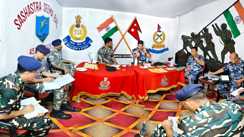 भारत-नेपाल सीमा सुरक्षा को लेकर SSB और APF की समन्वय बैठक, तस्करी रोकने पर जोर