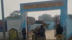 सरकारी स्कूल में 'शिक्षा का सौदा': बच्चों के हाथों में होनी थी किताबें, प्रधानाध्यापक ने ₹11 किलो में कबाड़ में बेचीं