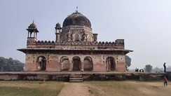 Bihar News : औरंगाबाद में ऐतिहासिक शमशेर खान मकबरे में तोड़फोड़, असामाजिक तत्वों ने मजार को पहुँचाया नुकसान