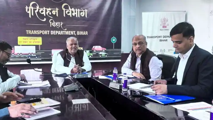 Bihar News : बिहार में रोज सड़क पर इतने आ रहे नए वाहन, 18 सौ 