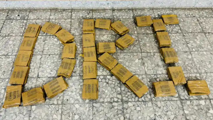 Bihar News : DRI ने पकड़ा स्मैक तस्करी का हाईटेक तरीका, बाइक