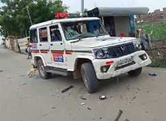 Bihar police - थाने में भी पुलिसकर्मी सुरक्षित नहीं, लोगों ने घुसकर थानाध्यक्ष सहित कई पुलिसकर्मियों को पीटकर किया घायल, गाड़ियों में की तोड़फोड़, एसपी पहुंचे, जानें  पूरा मामला