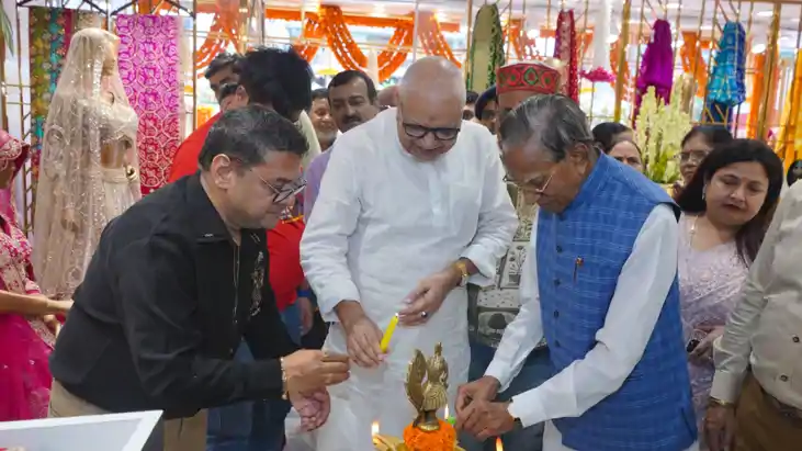 Bihar News : पटना में ‘श्री सुंदरी’ के तीसरे शोरूम की हुई भव