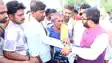 Bihar News : युवा चेतना सुप्रीमो रोहित कुमार ने बक्सर में गरीबों के बीच पंखा का किया वितरण, समाज में समानता की स्थापना को बताया जीवन का लक्ष्य