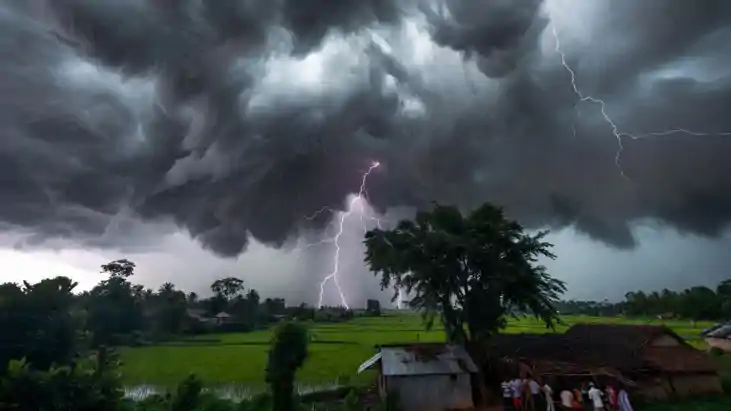 Bihar Weather Alert Storm Rain Lightning Warning in 19 Distr