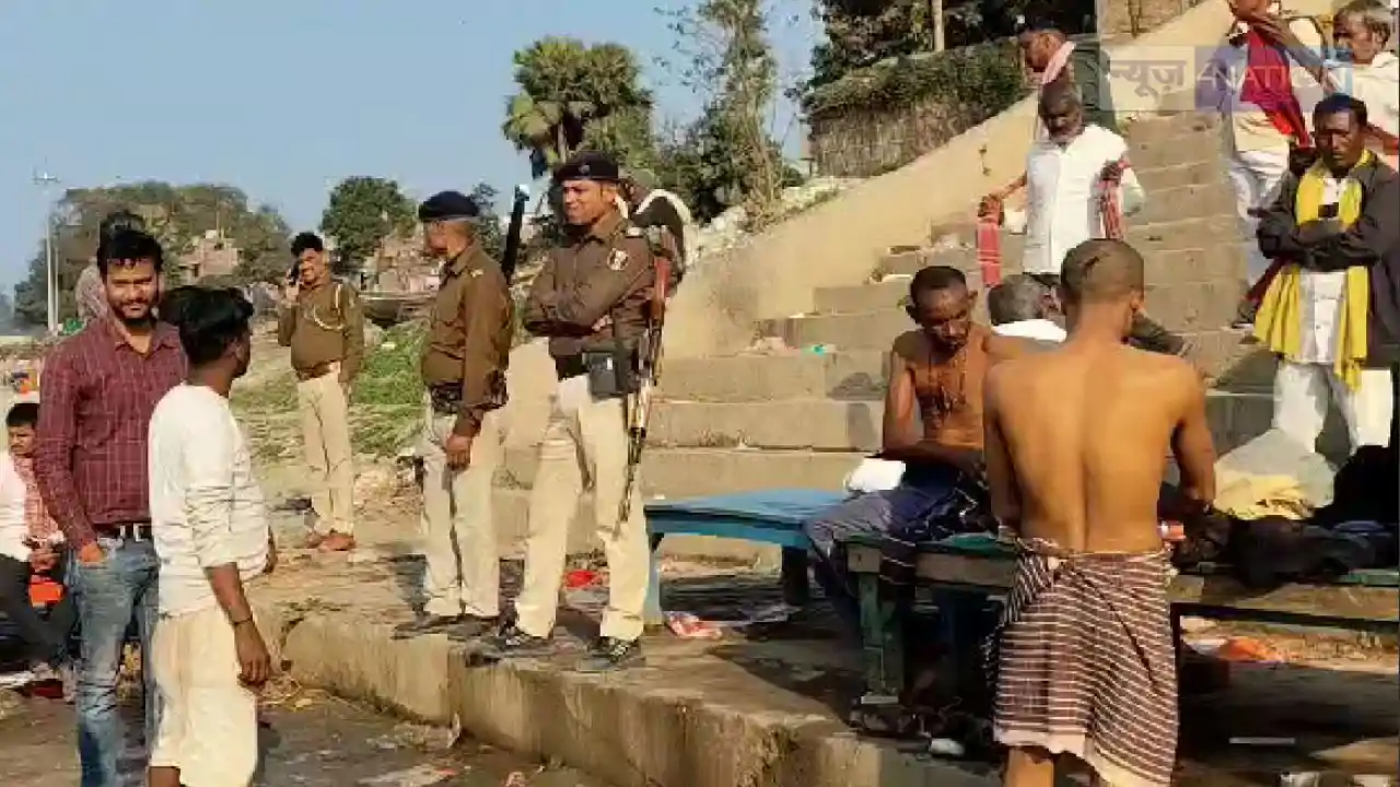 बसंत पंचमी के दिन गंगा नदी में नहाने आए बस ड्राइवर की डूबने बसंत पंचमी के दिन गंगा नदी में नहाने आए बस ड्राइवर की डूबने