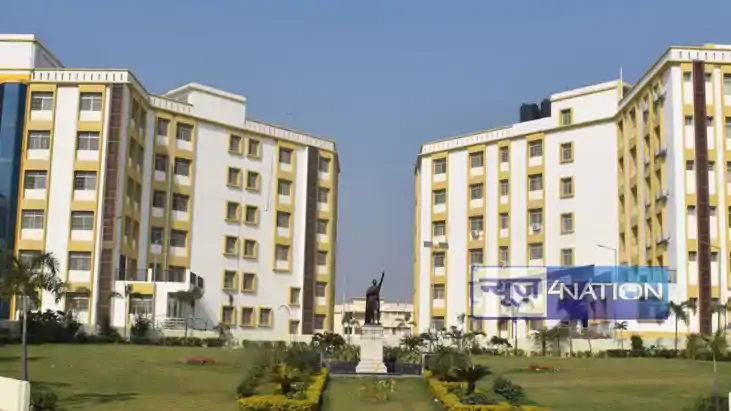 Aryabhatta Gyan University: आर्यभट्ट ज्ञान विश्वविद्यालय में
