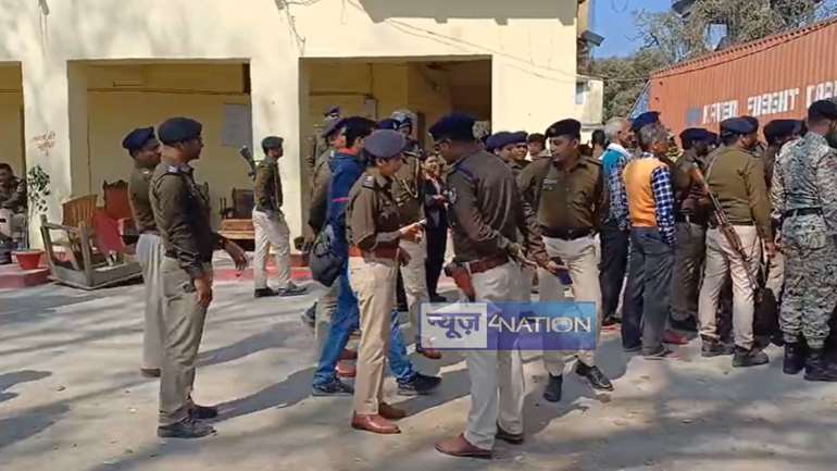  3 policemen including Kanti police station suspended